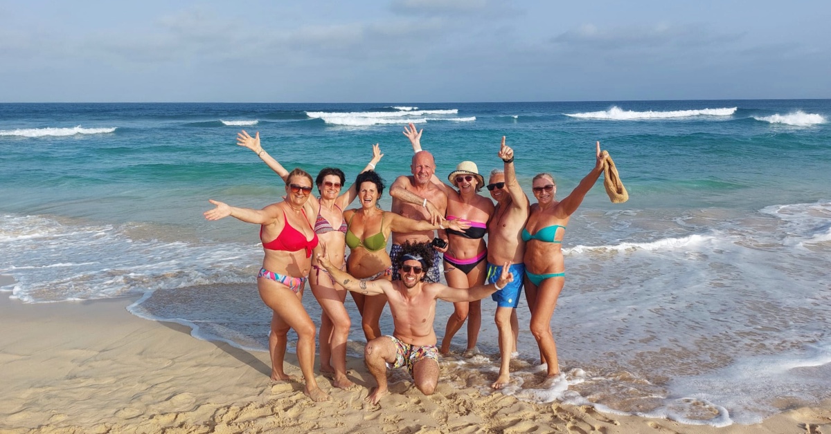 Gruppo Meeters in spiaggia