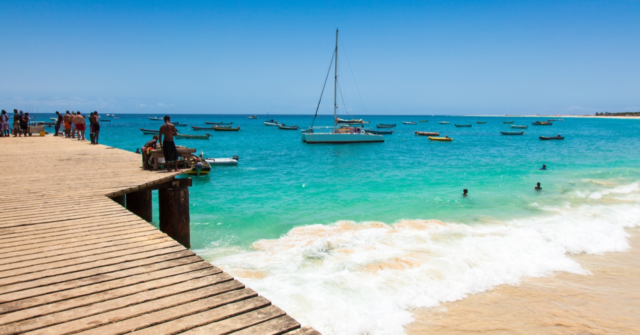 Porto e barche colorate a Capo Verde